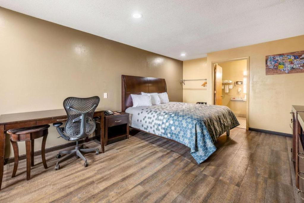 ספרטנבורג Southern Inn And Suites מראה חיצוני תמונה
